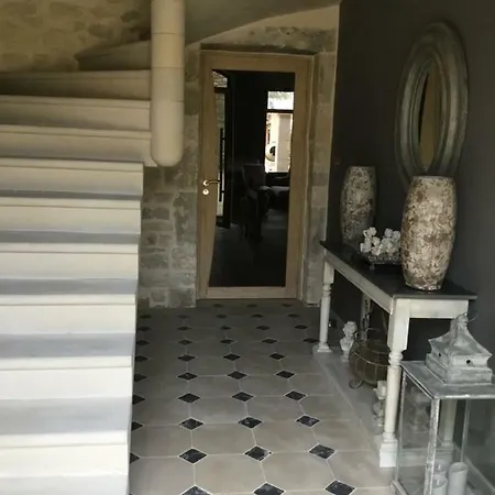Des Auges לינה וארוחת בוקר ברז'אק