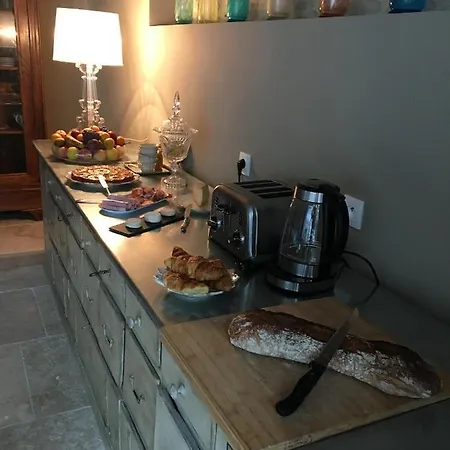 Des Auges Bed & Breakfast